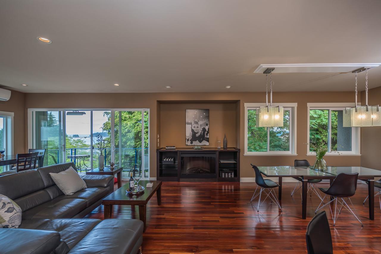 Luxury Penthouse Downtown Nanaimo Διαμέρισμα Εξωτερικό φωτογραφία