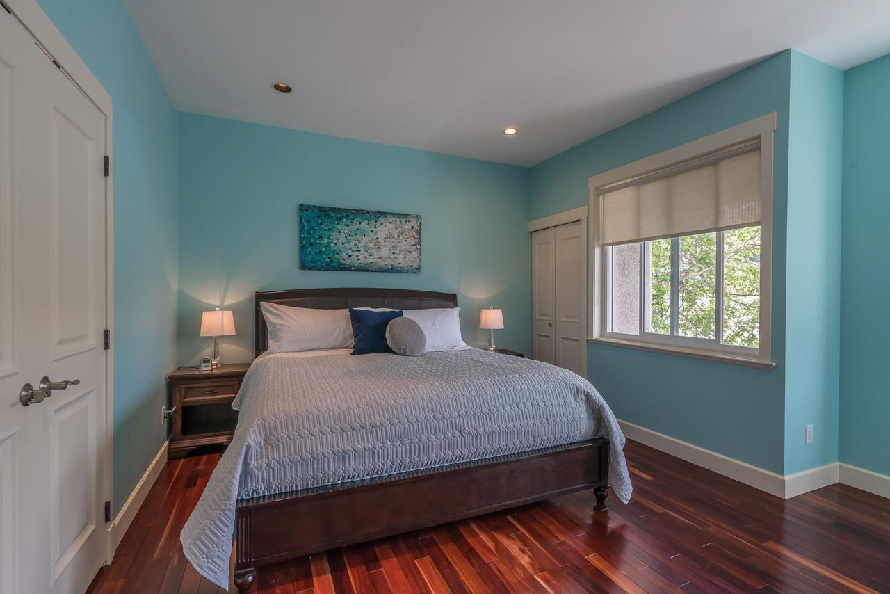 Luxury Penthouse Downtown Nanaimo Διαμέρισμα Εξωτερικό φωτογραφία